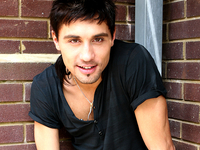 Дима Билан научился летать