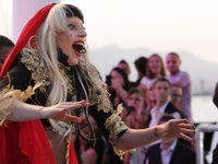 Lady Gaga повергла Канны в шок