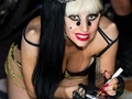 Lady Gaga устроила фотосессию в супермаркете