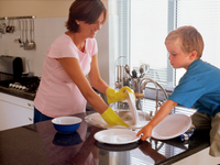 Беременность и уборка: какие средства использовать