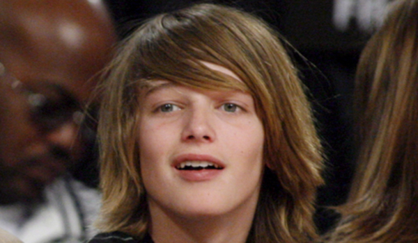 Сын Шварценеггера отказался от фамилии отца