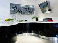 Кухня: черная мебель – красиво и стильно