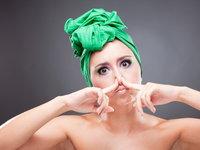 Что делать если шелушится кожа на носу