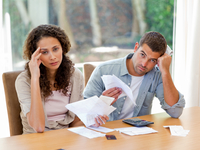 Жена должна зарабатывать немного больше мужа