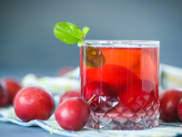 Как приготовить компот из слив на зиму