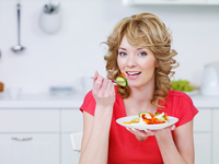 Диетологи выяснили, как научиться контролировать аппетит