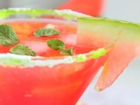 Арбузный коктейль с ликером