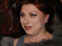 Роза Сябитова стала невестой в шоу Давай поженимся