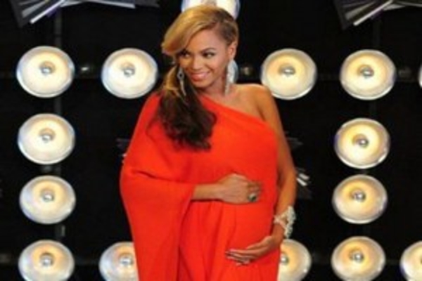 Беременная Бейонсе отметила свое 30-летие