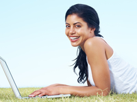 Почему мы влюбляемся по интернету