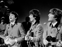 Контракт The Beatles с пунктом о расизме ушел с молотка