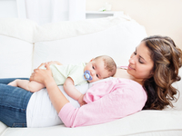 Какие игрушки подойдут малышу до трех месяцев