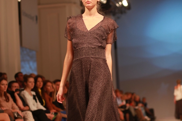 Елена Гроза, IVONA bigmir) net