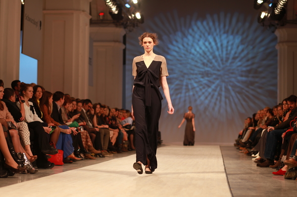 Елена Гроза, IVONA bigmir) net