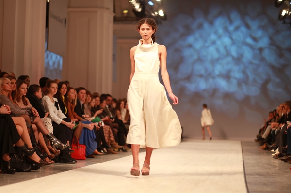 Елена Гроза, IVONA bigmir) net