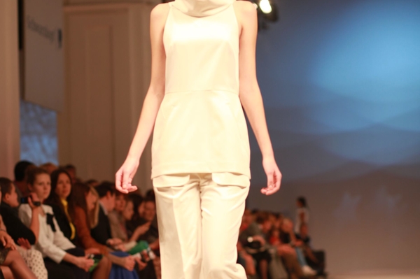 Елена Гроза, IVONA bigmir) net