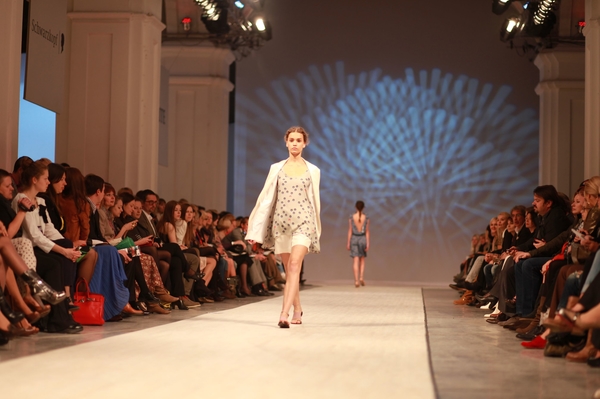 Елена Гроза, IVONA bigmir) net