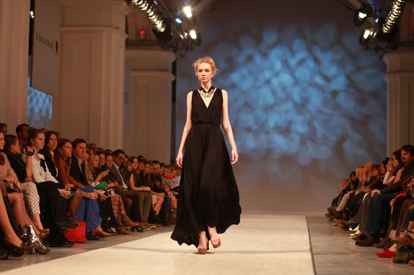 Елена Гроза, IVONA bigmir) net