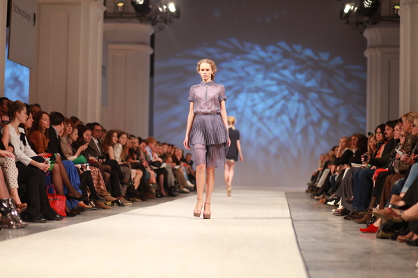 Елена Гроза, IVONA bigmir) net