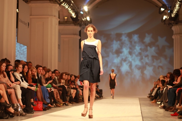 Елена Гроза, IVONA bigmir) net