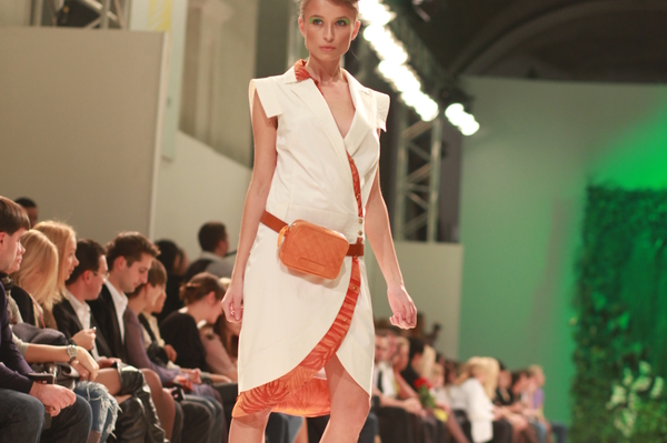 Елена Гроза, IVONA bigmir) net