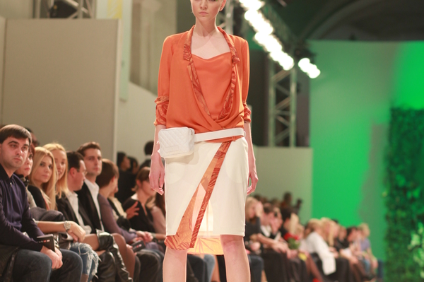 Елена Гроза, IVONA bigmir) net