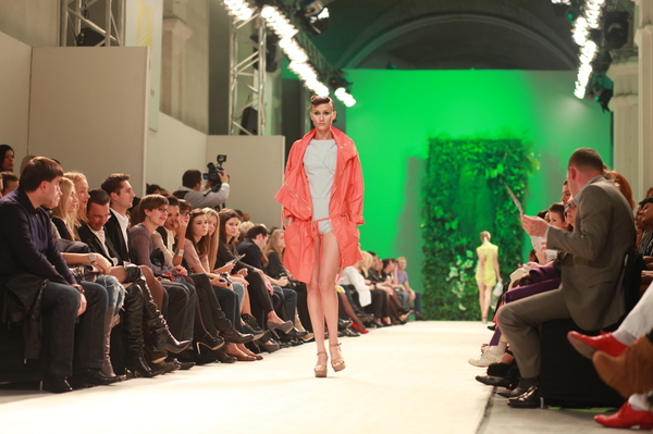 Елена Гроза, IVONA bigmir) net