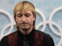 Евгений Плющенко сломал руку, а Лера Кудрявцева – палец