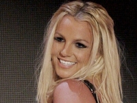 Бритни Спирс снялась в клипе со своим бойфрендом