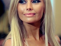 Елена Корикова живет с чужим мужем