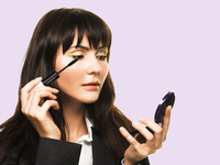 Видео-урок: Как правильно сделать деловой макияж