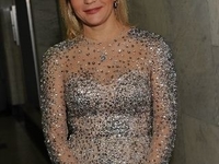 Татьяна Буланова решила стать брюнеткой?