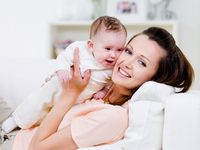 Что  должен уметь кроха до года: Топ-5 вещей