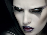 Украинская модель в рекламе футуристической косметики Gareth Pugh for MAC