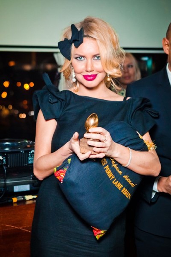 Маша Малиновская прячет тело под бесформенной одеждой