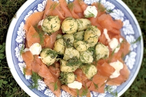 Идеальный картофельный салат от Джейми Оливера (ВИДЕО)