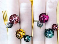 Новогодняя сервировка стола: Кольца для салфеток