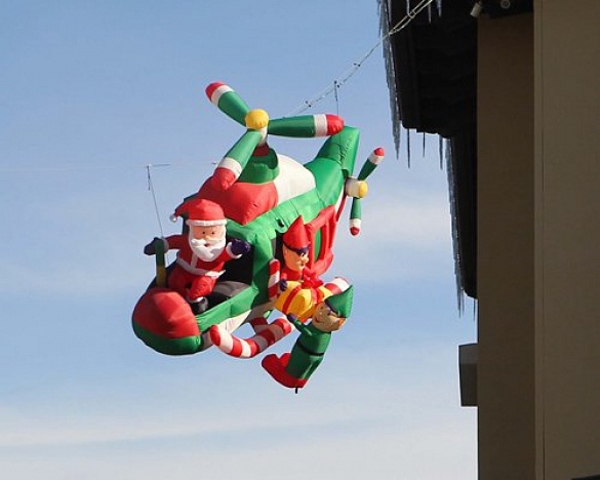 Бритни Спирс украсила дом километрами гирлянд