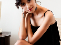 Равшана Куркова: С мужчинами я веду себя старомодно