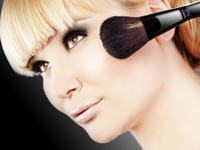 Видео-урок: Превращаем дневной макияж в вечерний за пять минут