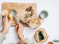 Зимний уход: маски для лица и волос