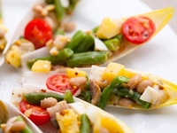 Салат Нисуаз с сельдью от Даши Малаховой