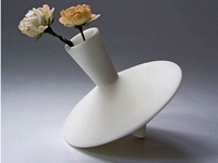 Вазы для цветов: Дизайнерские решения