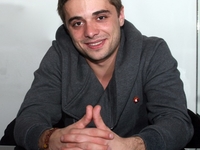 Интерн Романенко: В Москве меня плохо кормят