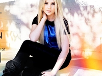 Мика Ньютон в американском хит-параде опередила Lady Gaga и Бейонсе