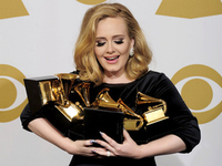 Адель стала главным триумфатором  Grammy 2012