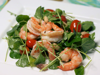 Рецепты на 8 марта: ТОП-5 легких женских салатов