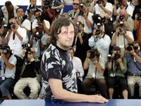 Эмир Кустурица и Ален Делон собираются в Киев
