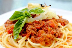 Как приготовить соус болоньезе (ВИДЕО)