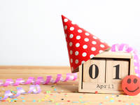 Поздравления с 1 апреля в стихах
